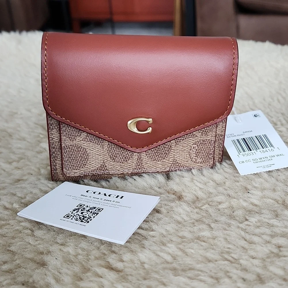 NWT Coach Colorblock Wyn Small Signature Leather Wallet 🤎🎁♥️ - Picture 15 of 16